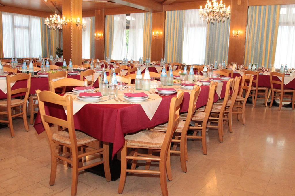 Park Hotel Miramonti Folgaria Luaran gambar