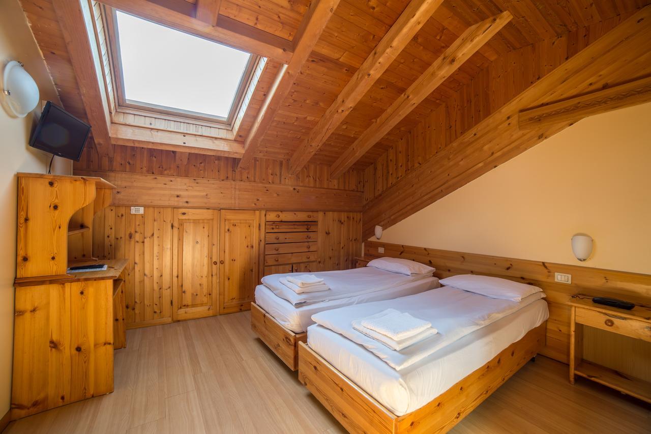 Park Hotel Miramonti Folgaria Luaran gambar